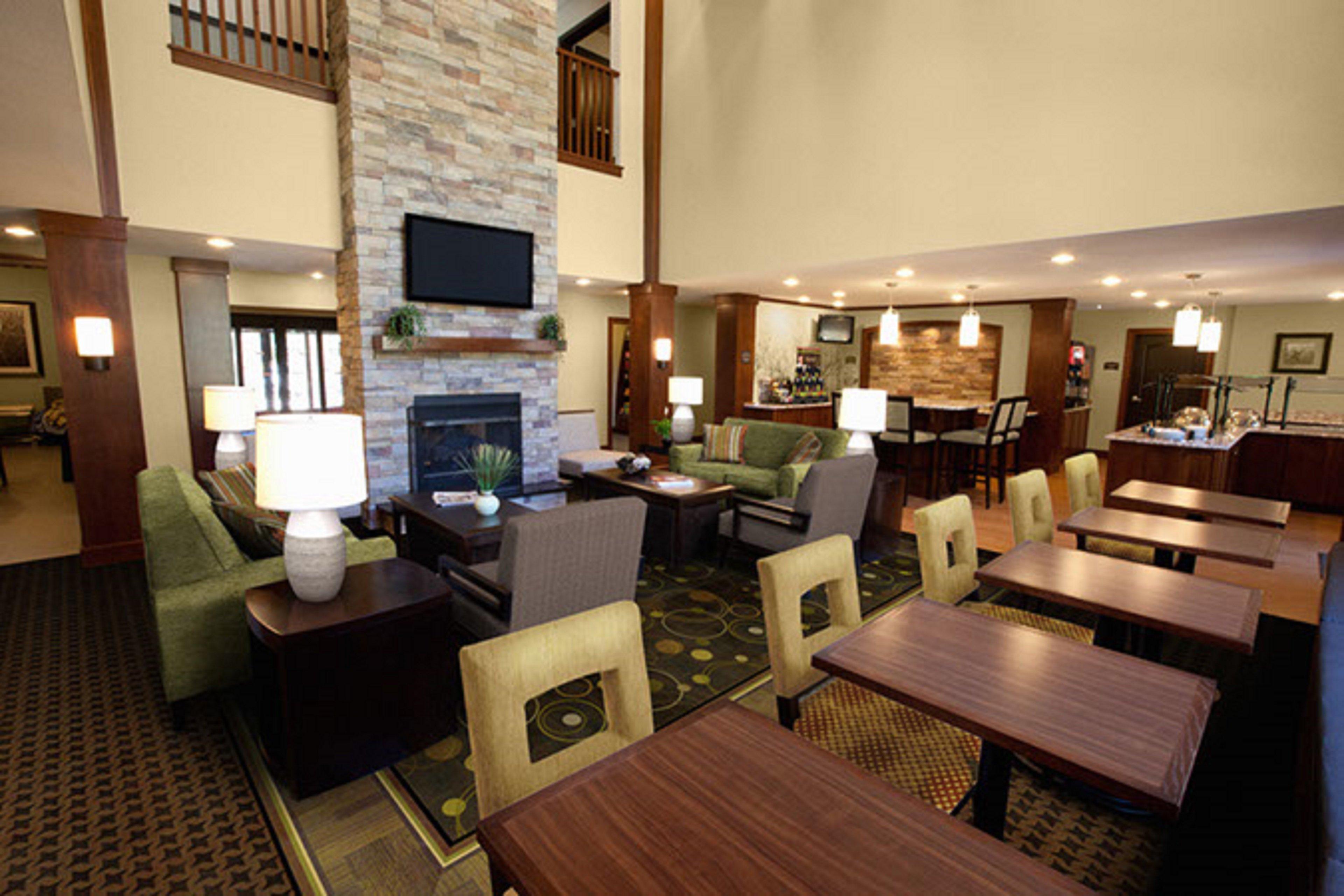 Staybridge Suites Rochester By Ihg Exterior foto